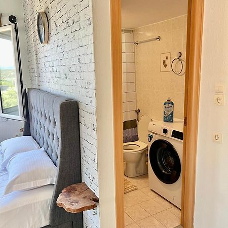 “Shiny” Sea View Apartment At Istron アイオス・ニコラオス エクステリア 写真