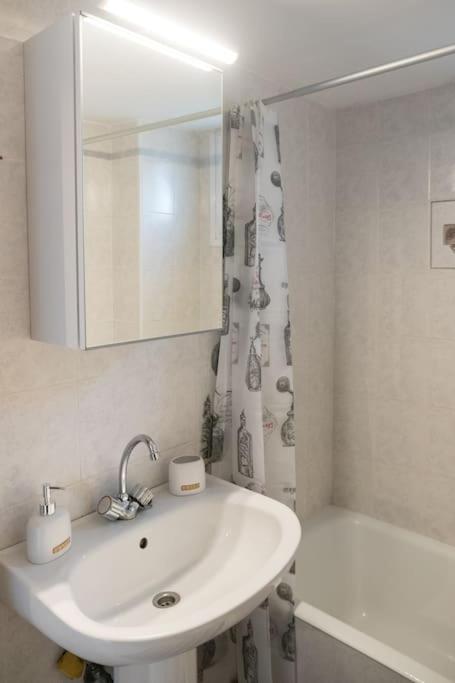 “Shiny” Sea View Apartment At Istron アイオス・ニコラオス エクステリア 写真